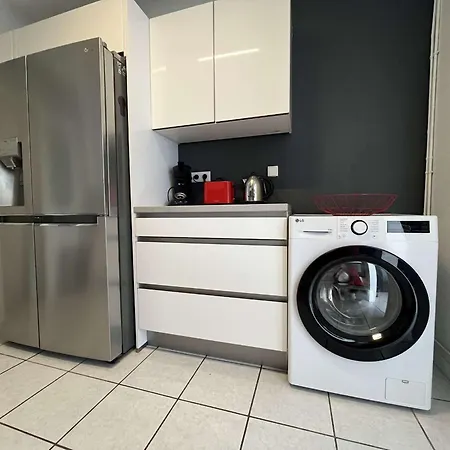 Le Beau - Elégant Et Spacieux- Proche Aéroport Beauvais