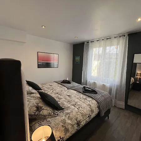 Appartement Le Beau - Elégant Et Spacieux- Proche Aéroport *