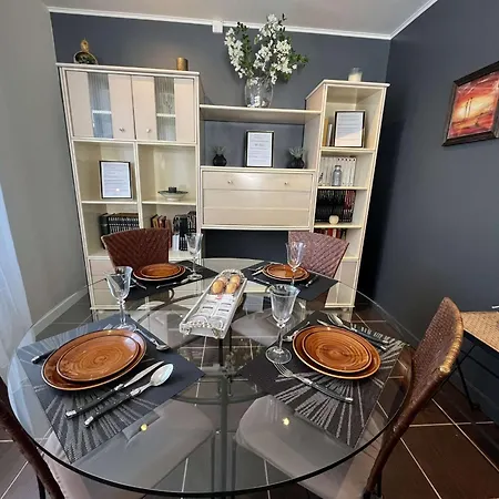 Le Beau - Elégant Et Spacieux- Proche Aéroport *