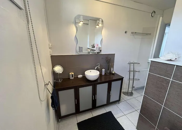 Le Beau Sejour - Elegant Et Spacieux- Proche Aeroport Apartment Beauvais